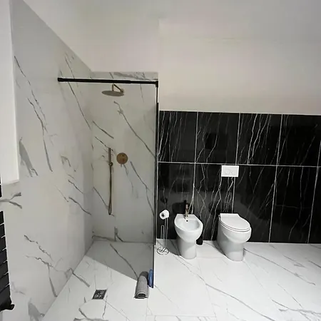 Apartment Myhome Boni Deluxe Milan
